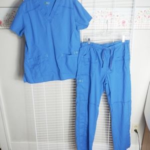 Wonder Flex Scrubs Set Size : M